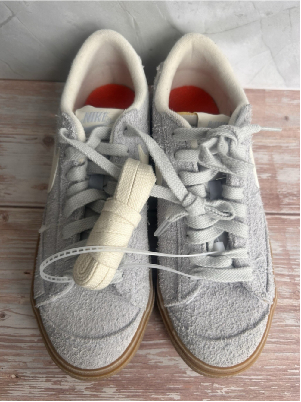 Nike Blazer '77 Vintage Low Football Grey Ivory Gum W Size 6 - Picture 4 of 6